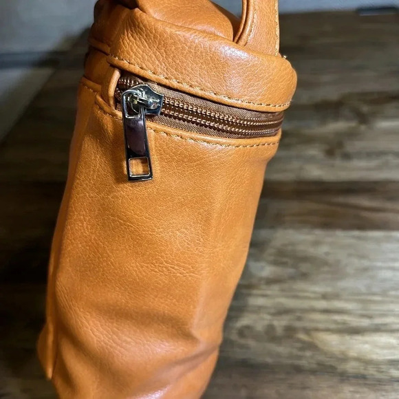 La Mare Collection Accessories 2 Pc Bundle Baby Bottle Holder/Zipper Bag - Picture 8 of 12